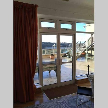 The Loft @ Clifden Bay Apartments Екстер'єр фото